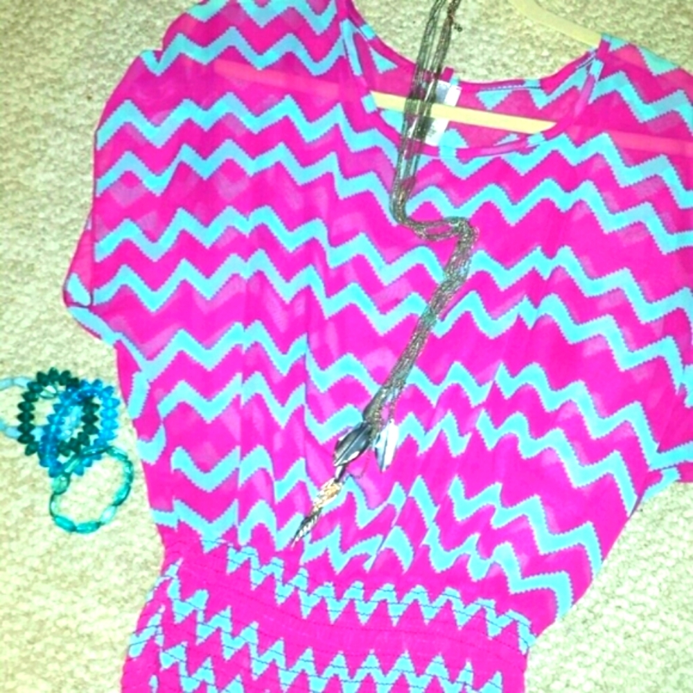 🤑3/$20. Top